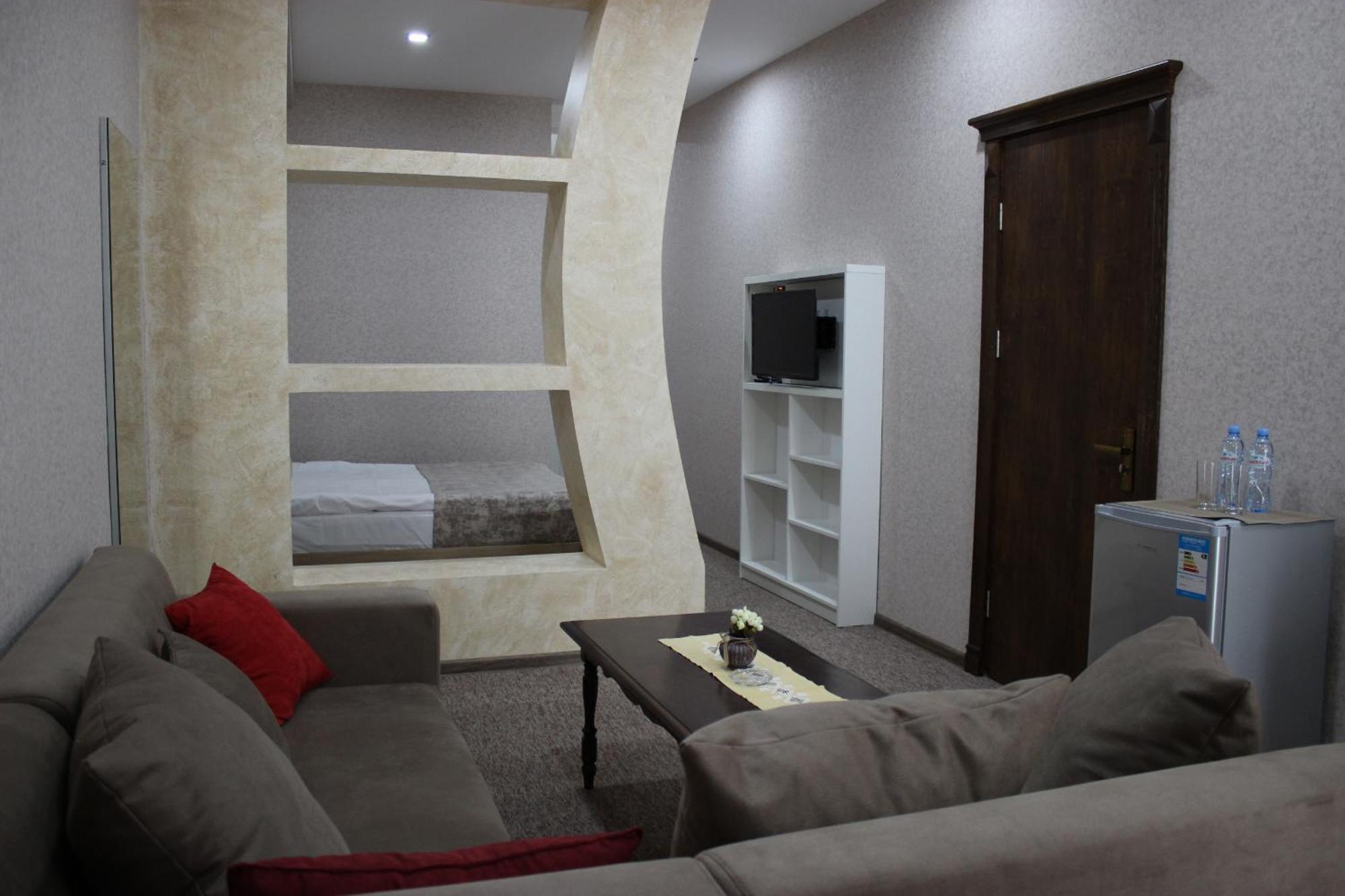 Hotel Liel à Tbilissi Extérieur photo