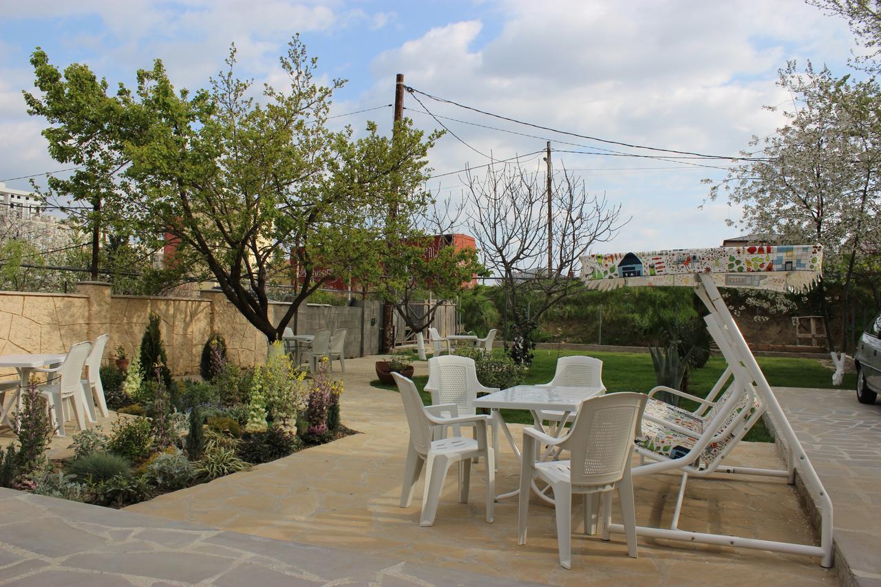 Hotel Liel à Tbilissi Extérieur photo