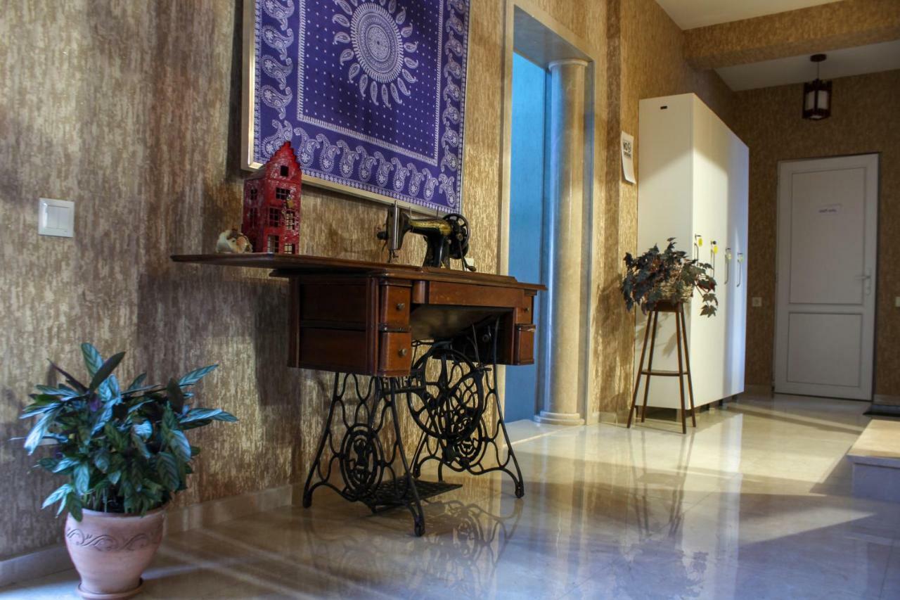 Hotel Liel à Tbilissi Extérieur photo